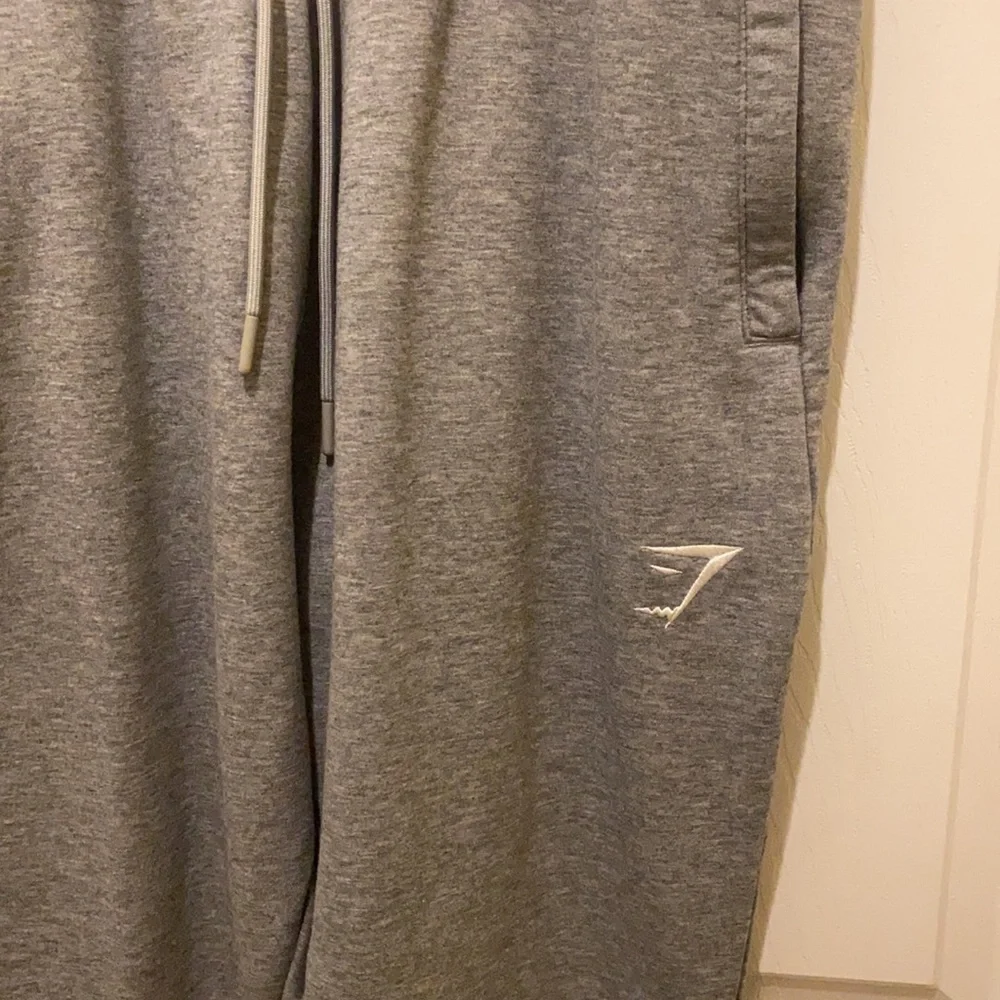 Gymshark Lightweight Joggers Size L Gray - Picture 2 of 9